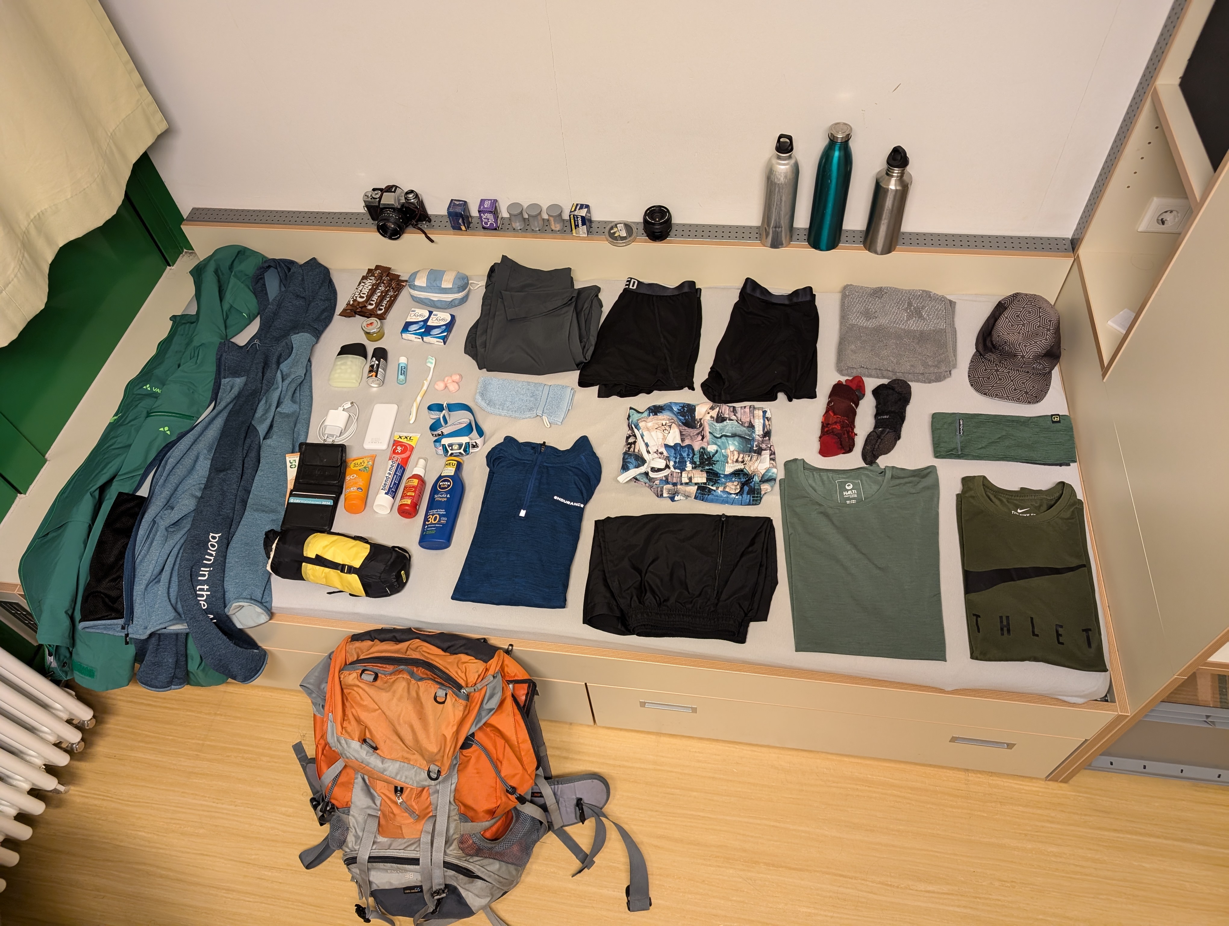 Bis auf meine Bergschuhe ist das mein gesamtes Equipment.